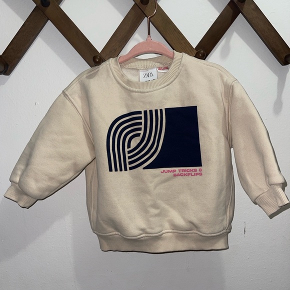 Zara Sweatshirt NWOT - Picture 1 of 3